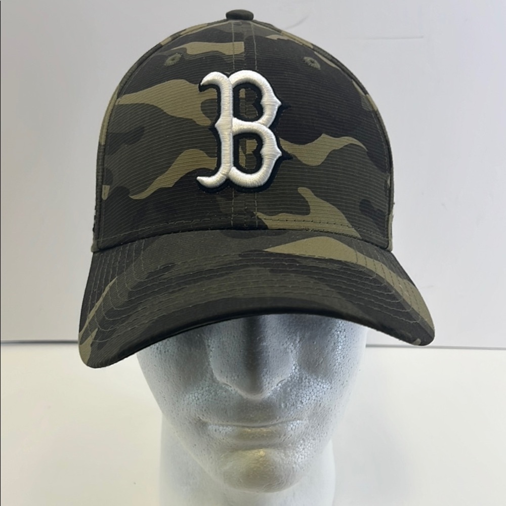 New Era Boston Red Sox Camouflage Camo Baseball Hat Cap Unisex Small/ Medium